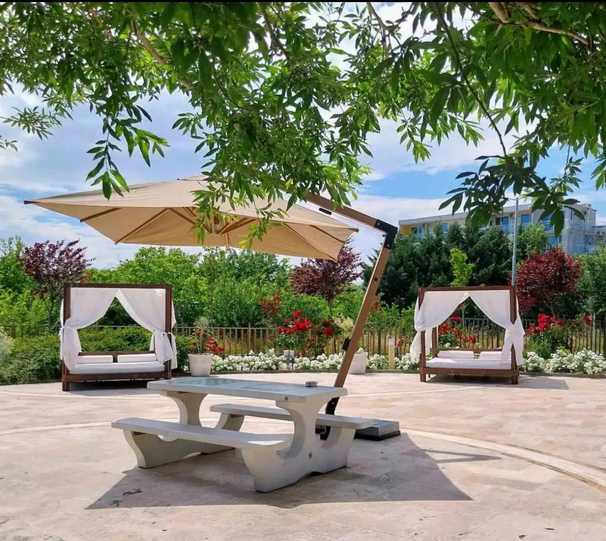 June One Bedroom Sea View Apartment Diamond Beach Resort Sarafovo Exteriör bild
